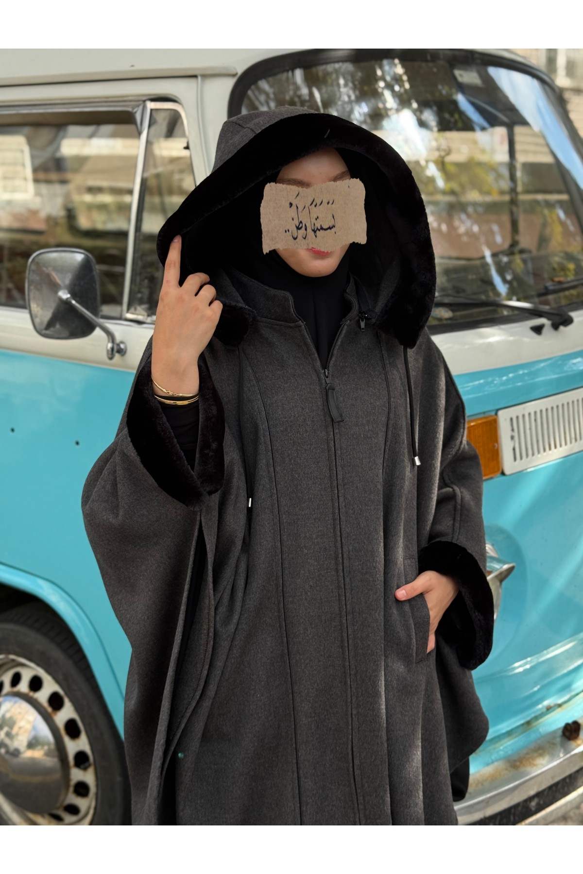 Foklu Koyu Grey Panço (Tak Çıkar Kapşon) Foklu Koyu Grey Panço (Tak Çıkar Kapşon)