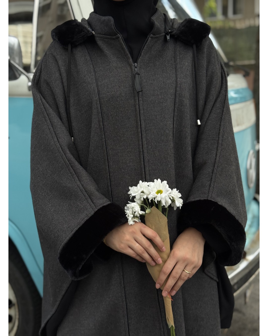 Foklu Koyu Grey Panço (Tak Çıkar Kapşon)