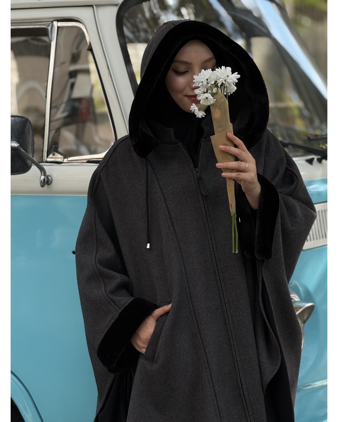 Foklu Koyu Grey Panço (Tak Çıkar Kapşon)