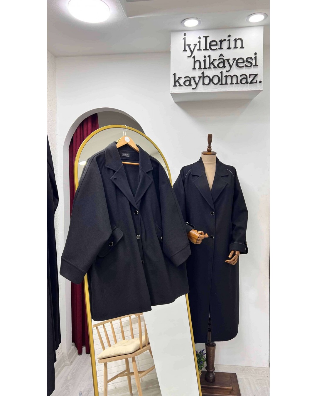 Kısa Oversize Ceket