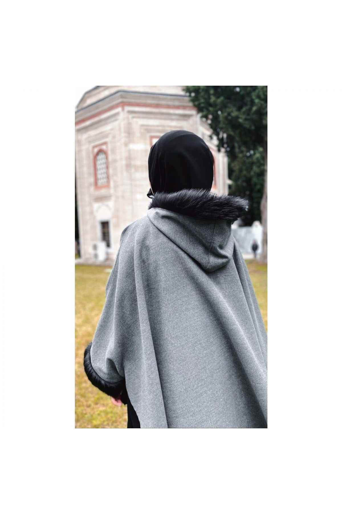 Grey Kürklü Panço