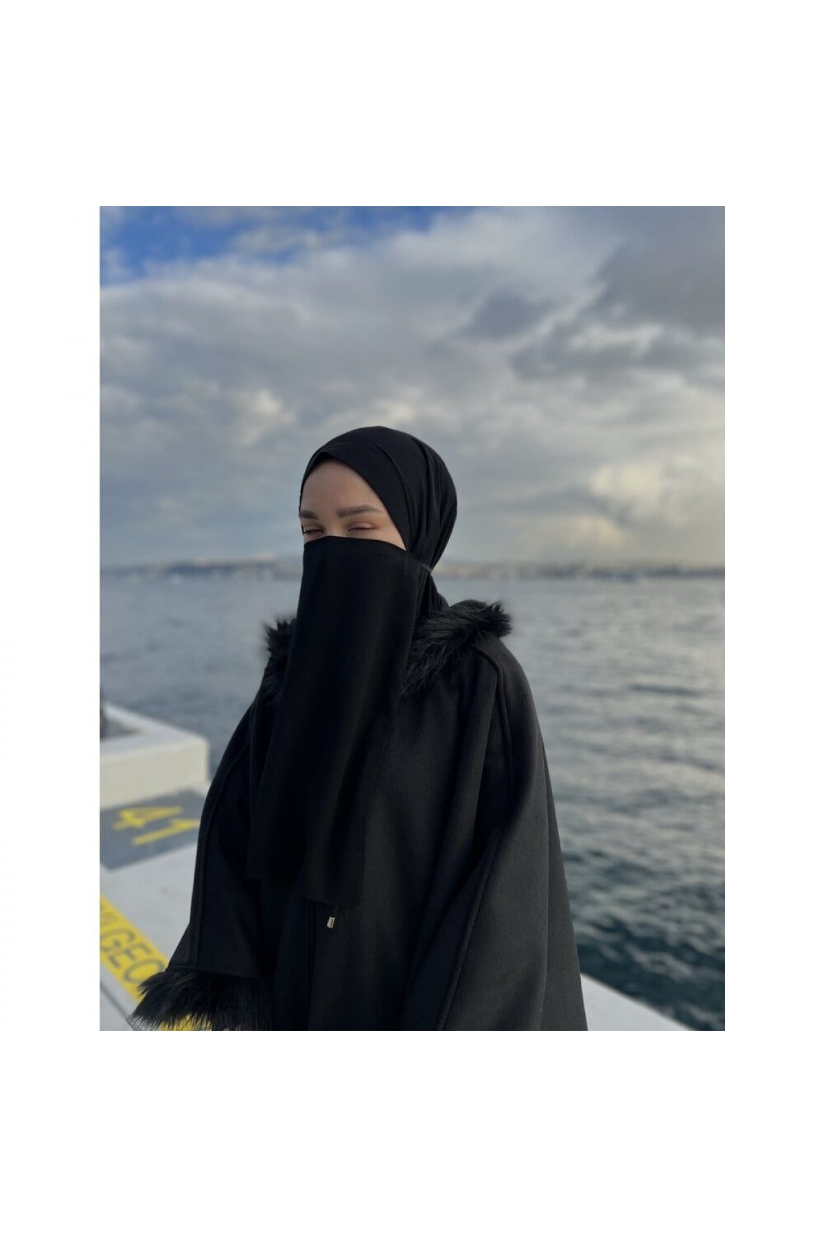 Armâni Kalın Kaşe Kürklü Esved verev Panço