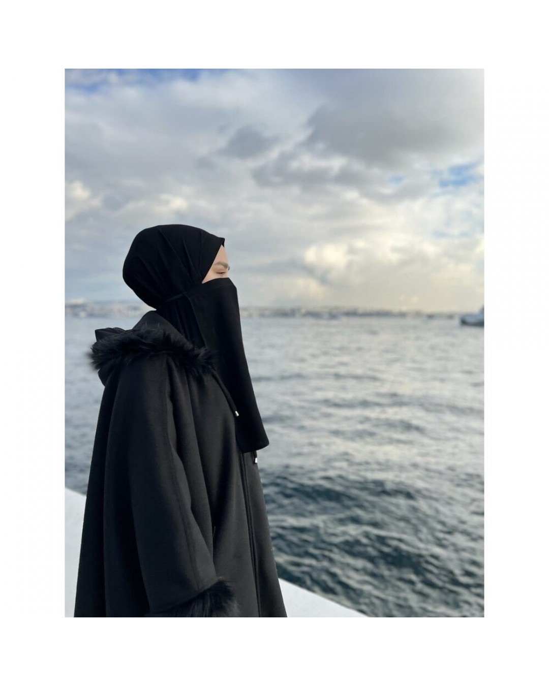 Armâni Kalın Kaşe Kürklü Esved verev Panço