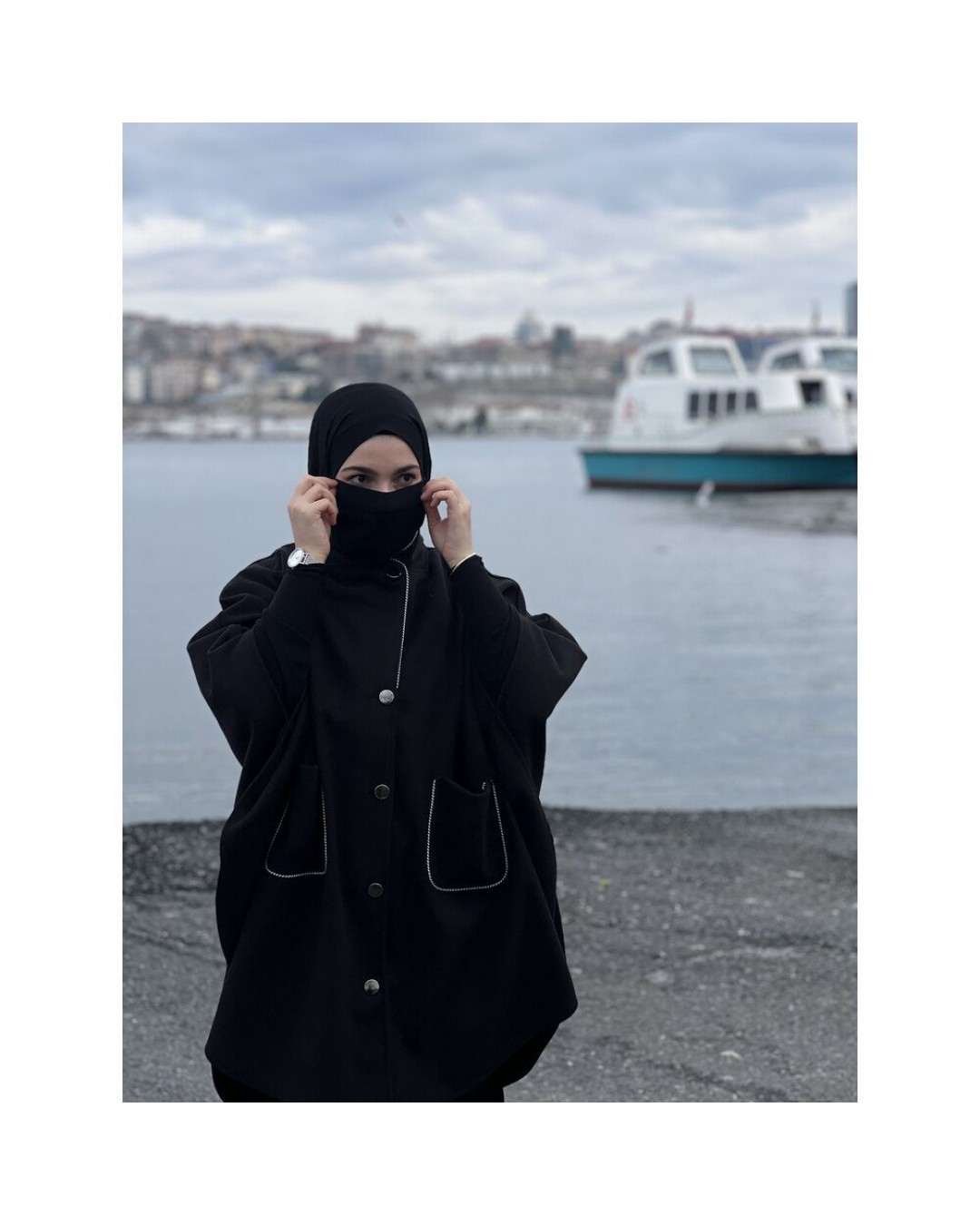 Kaşe Fok detaylı yaka panço