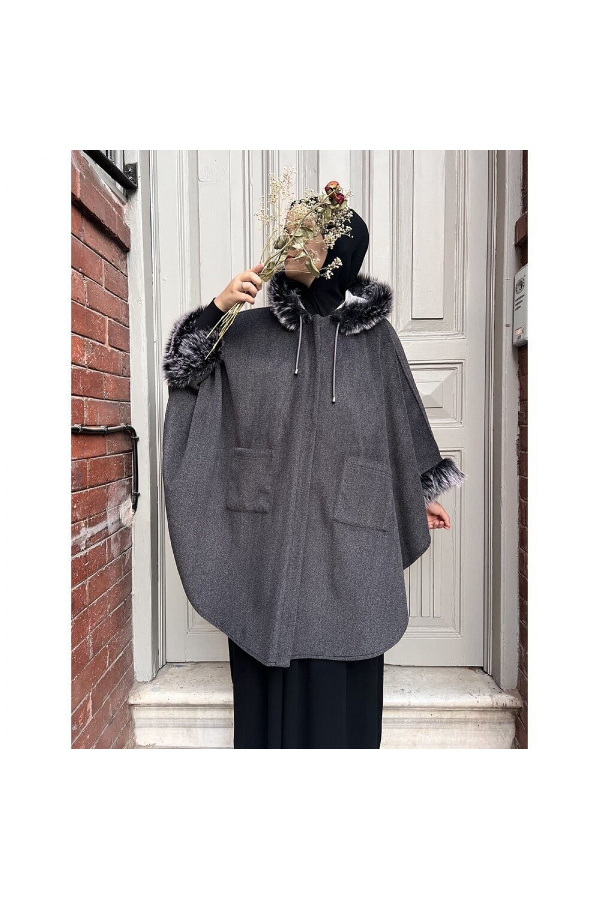 Armâni kürklü kaşe Panço