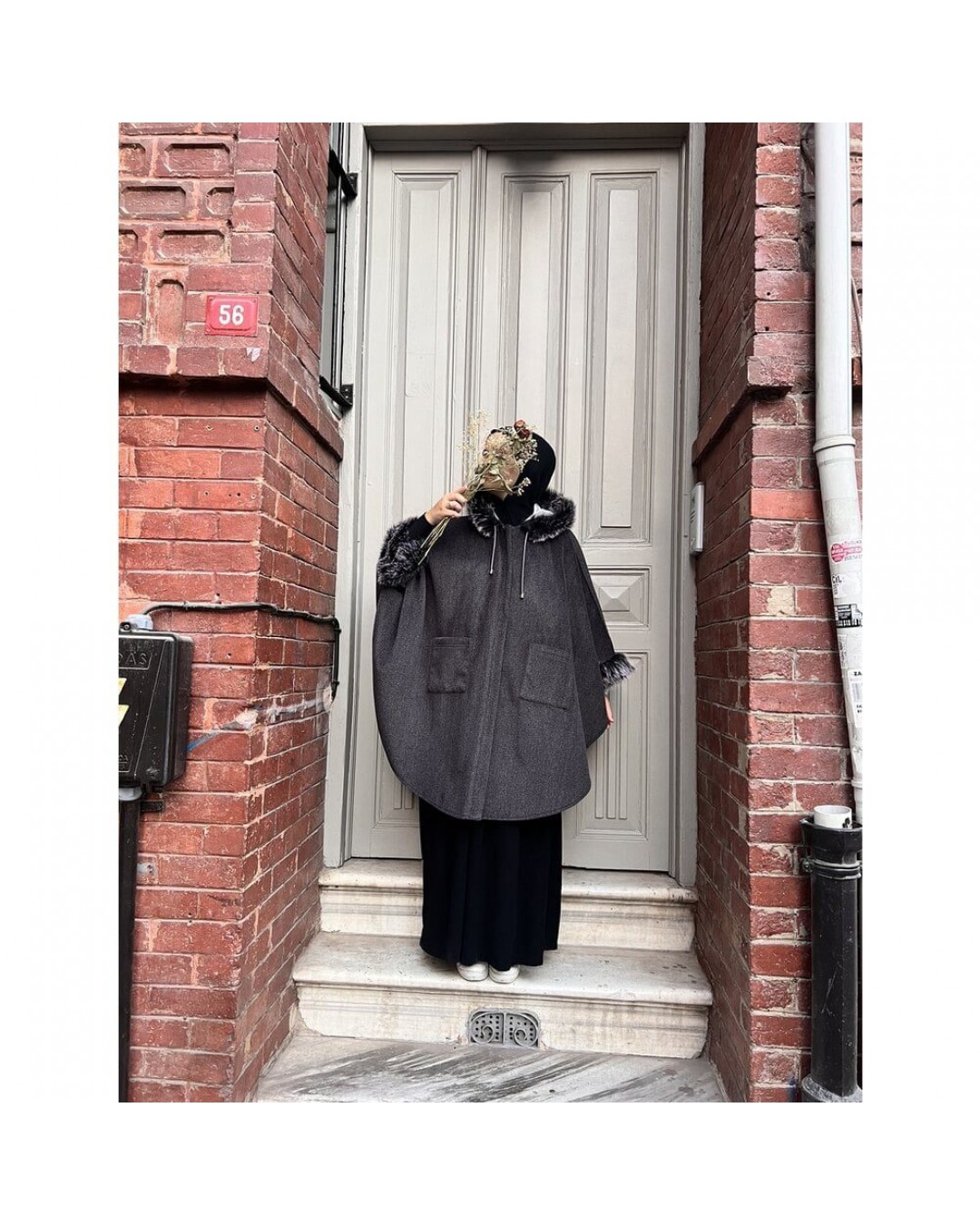 Armâni kürklü kaşe Panço