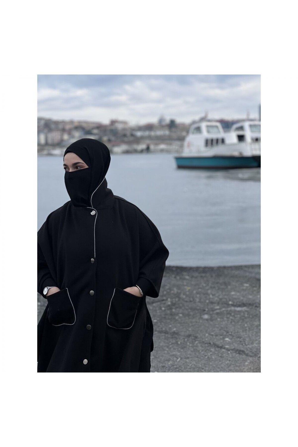 Kaşe Fok detaylı yaka panço