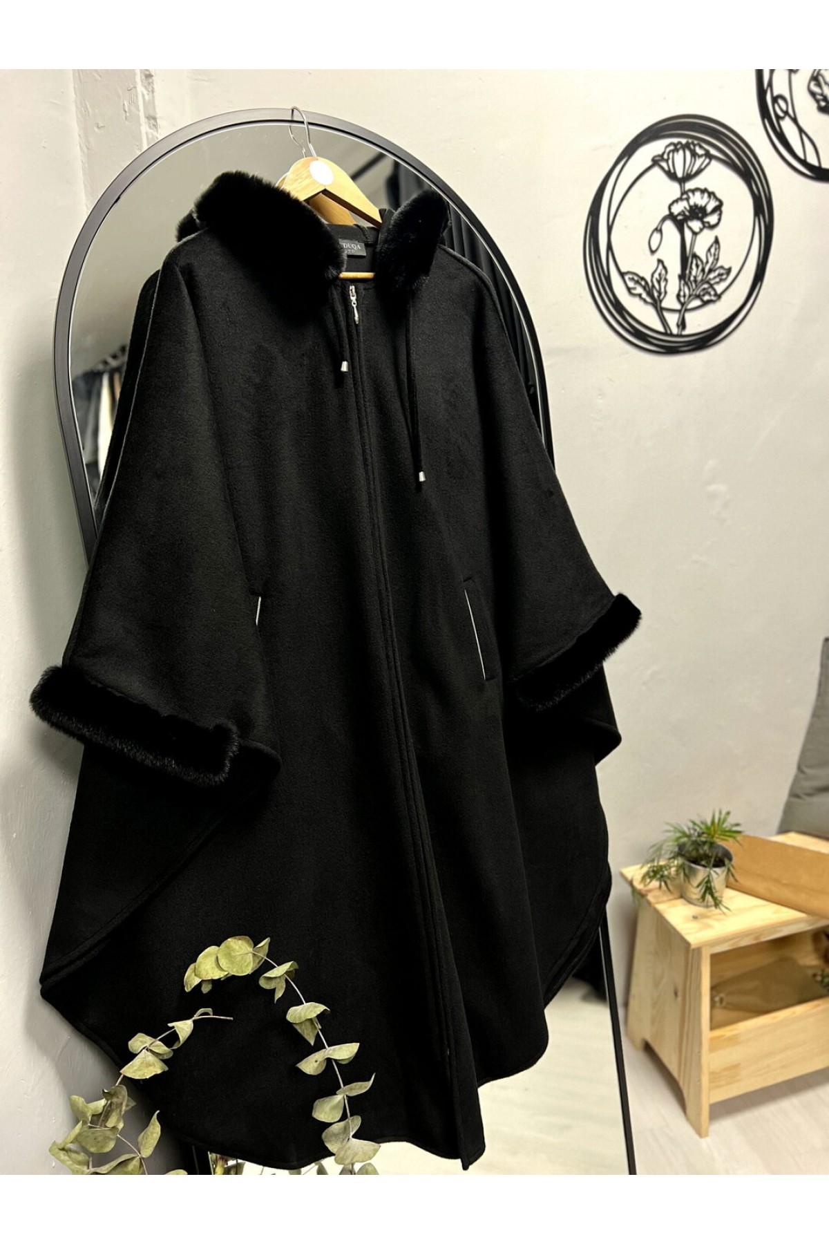 Kalın Kaşe Fok Detay Panço Kalın Kaşe Fok Detay Panço