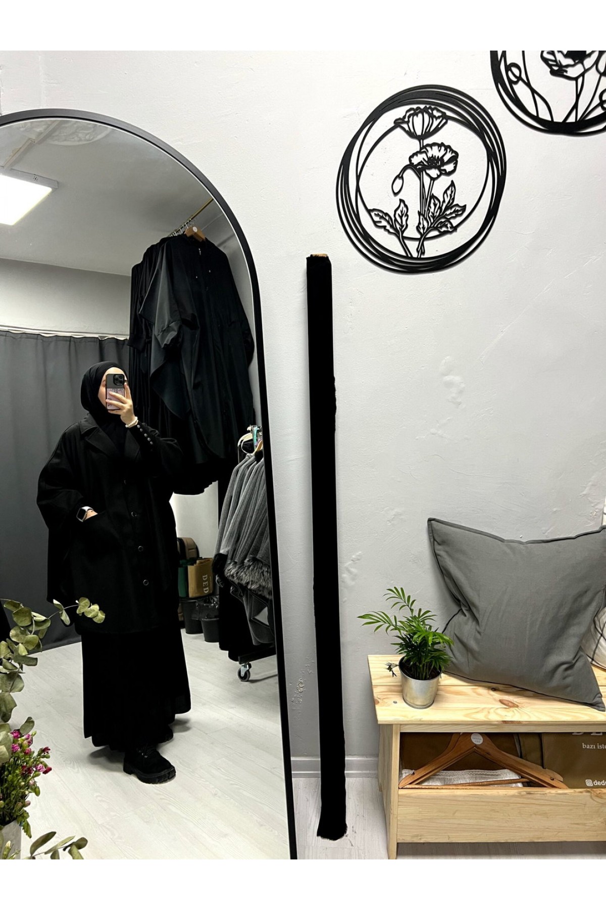 Kaşe Yakalı Panço Kaşe Yakalı Panço